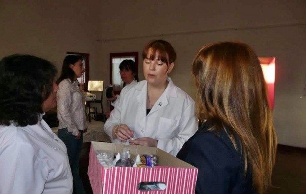 Donaciones y Charlas en Escuela Congreso, Tafí Viejo – 16 de Agosto de 2012